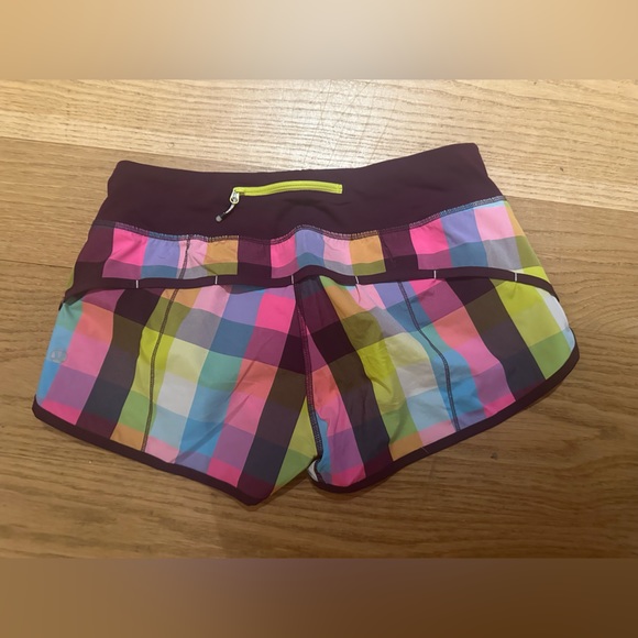 Lululemon Run: Speed Short in Sea Check Multi / Plum | Size 6 | Rare - Picture 11 of 14